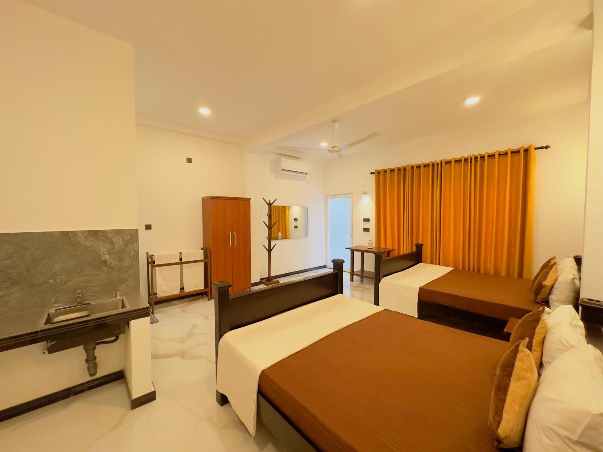 Neo Bay Hotel Weligama Esterno foto