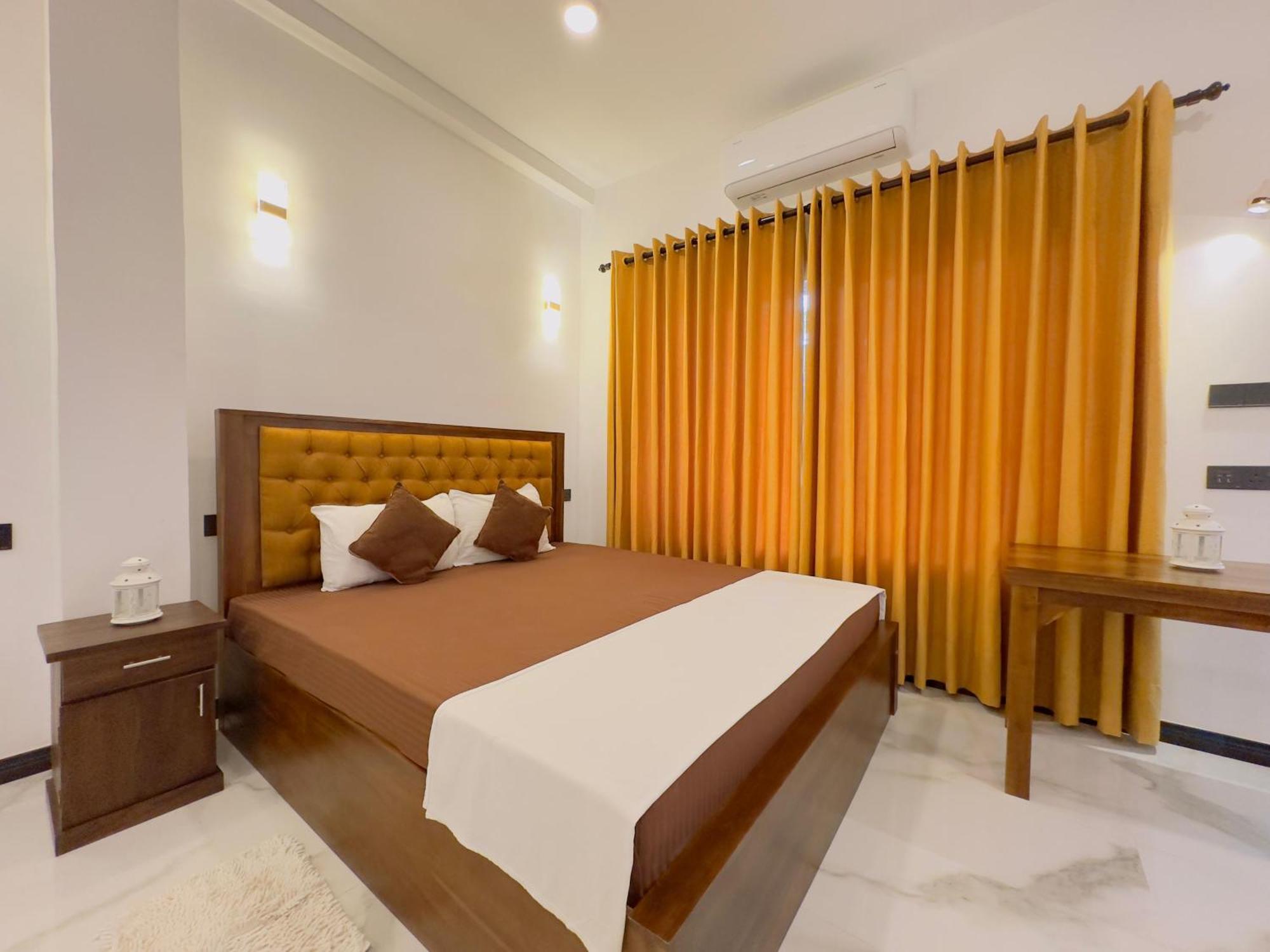 Neo Bay Hotel Weligama Esterno foto