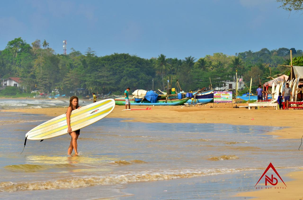 Neo Bay Hotel Weligama Esterno foto