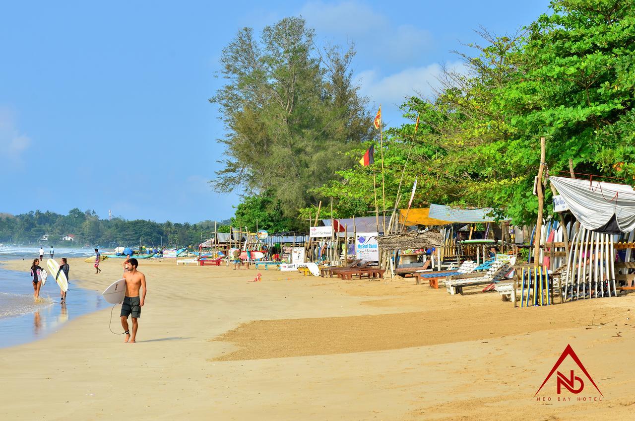 Neo Bay Hotel Weligama Esterno foto